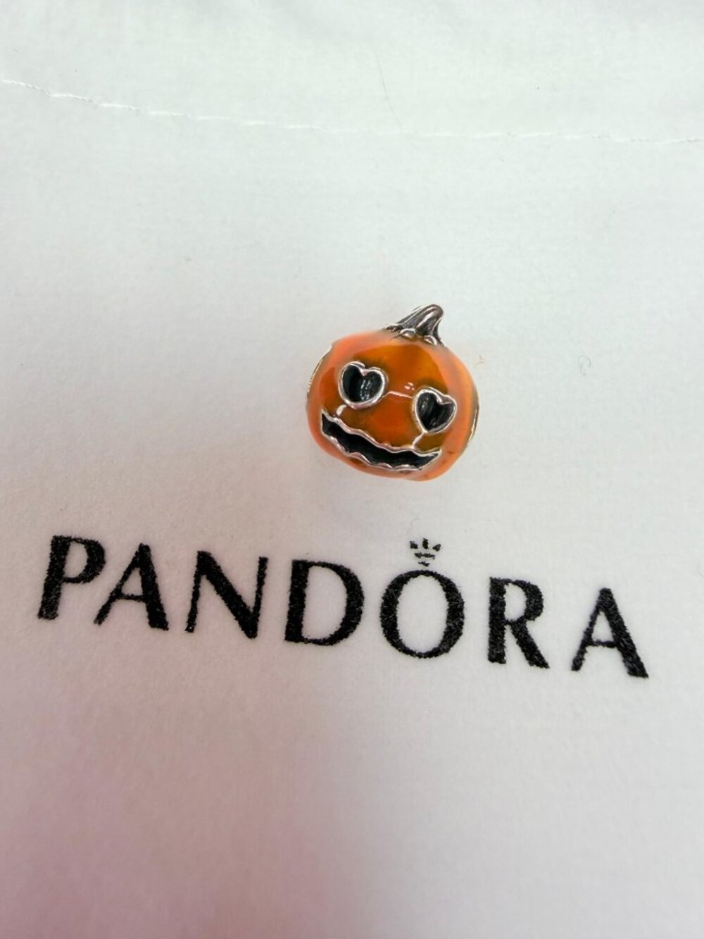Charm Pandora